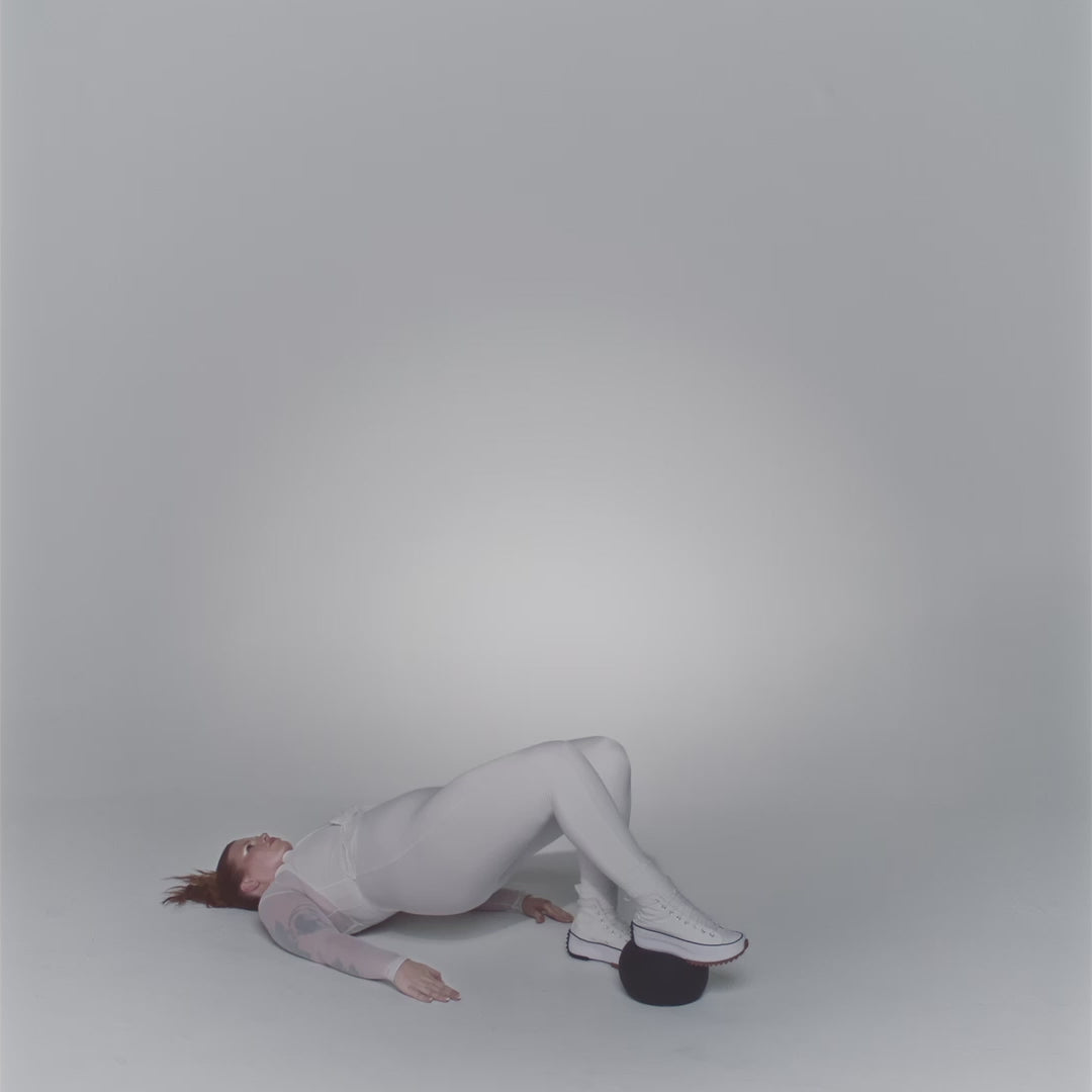 ビデオをロード: Bala Pilates Ball